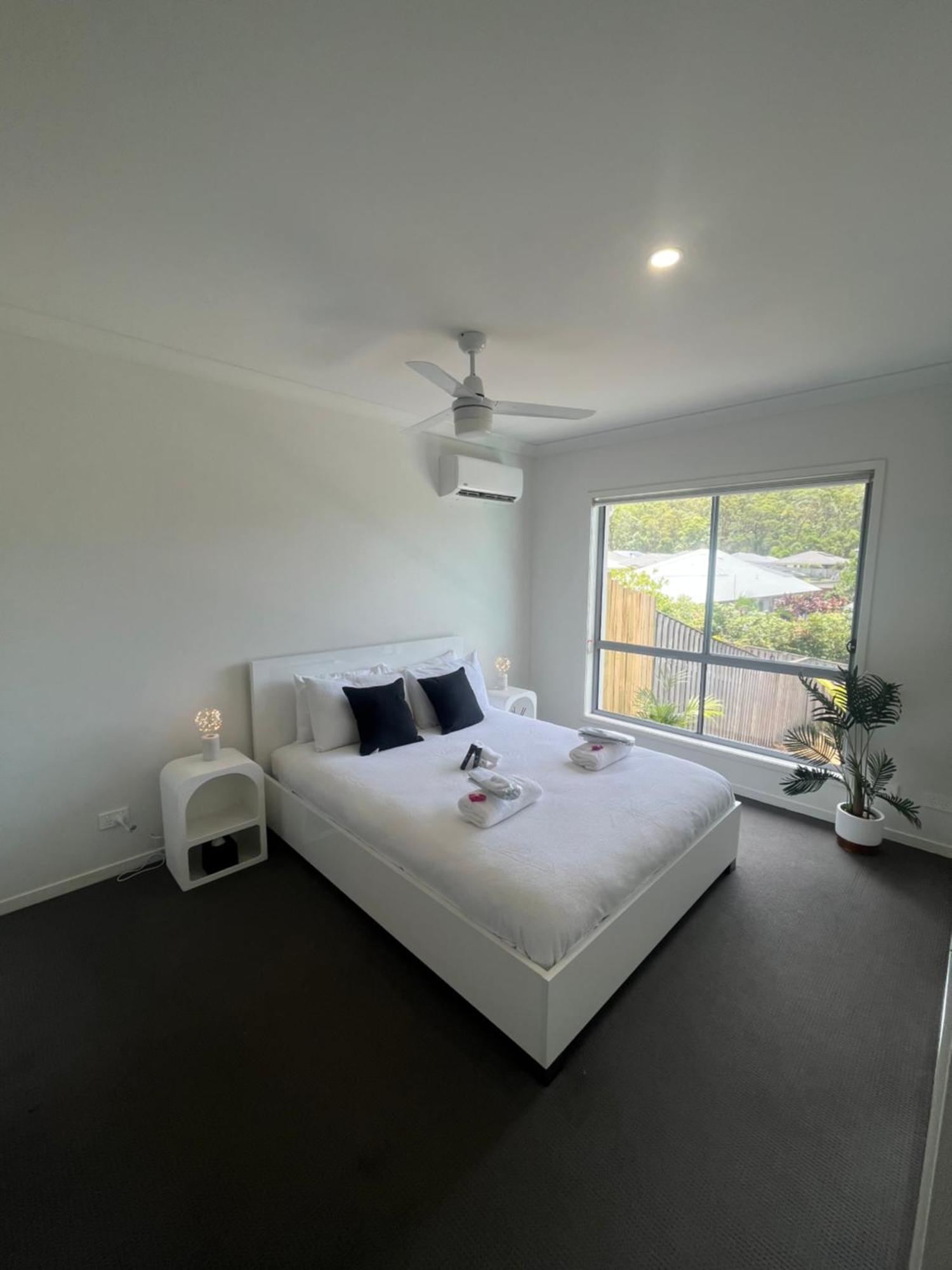 Upper Coomera Castle 2 Holiday home Gold Coast